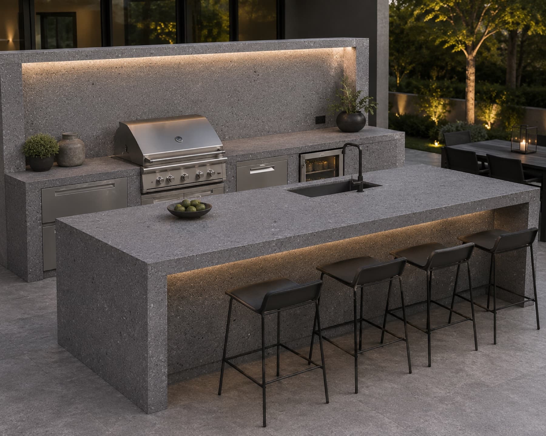 Outdoor Kitchen & Bar Tops